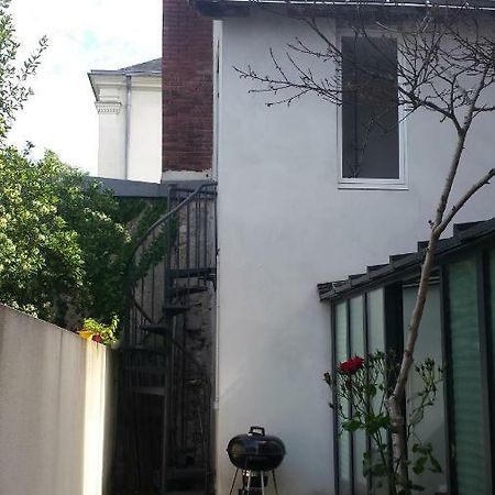 Studio Hauts Paves Nantes Exterior photo